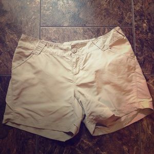 Columbia PFG women’s shorts